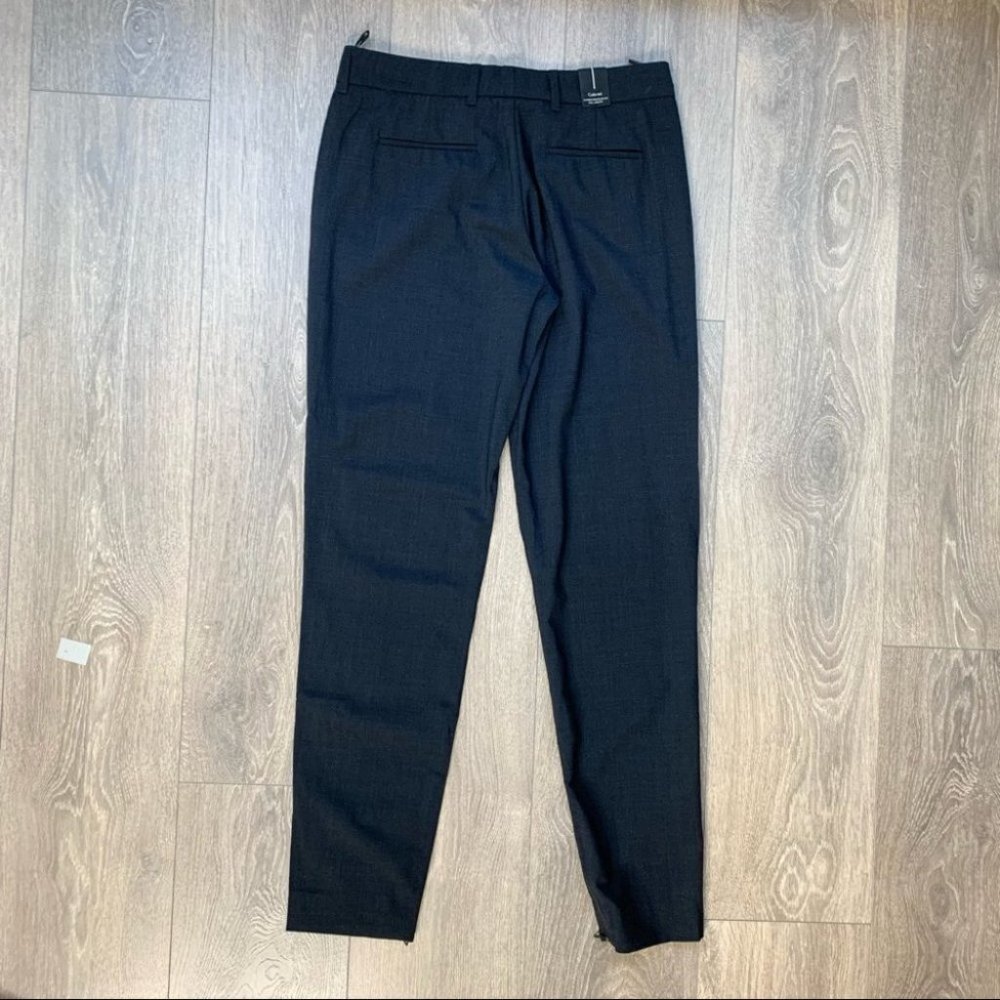 Aritzia Babaton Women’s Pants Pleated Straight Leg Trousers Whimsigoth navy blue - Picture 14 of 14